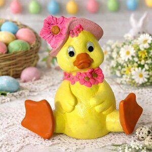 Ceramic Easter Chick Figurine VTG 1970s Pink Spring Cottage Farmhouse Decor